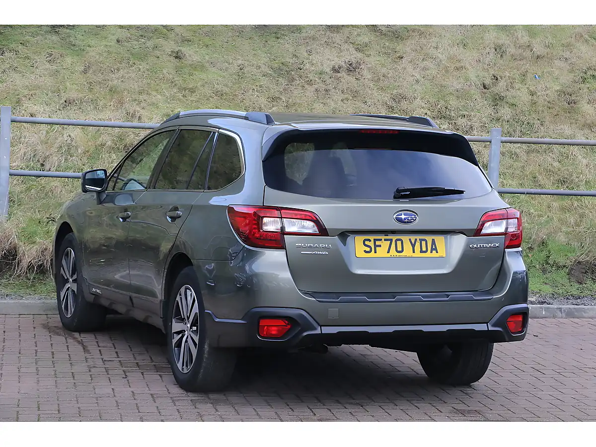 Used 2020 Subaru Outback Se Premium Wilderness Green - Interior and Exterior details 5