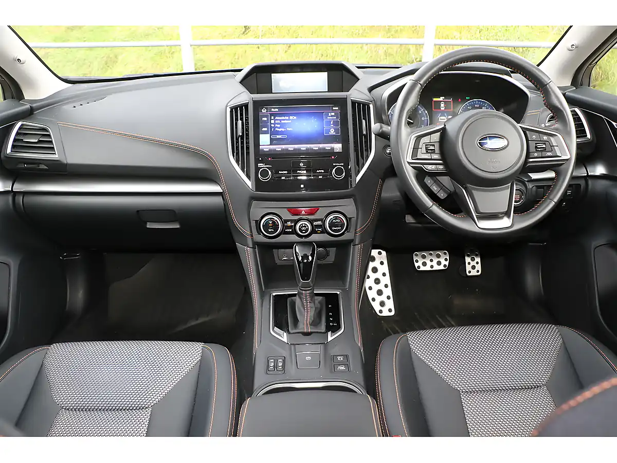 Used 2020 Subaru Xv Se Blue - Interior and Exterior details 13