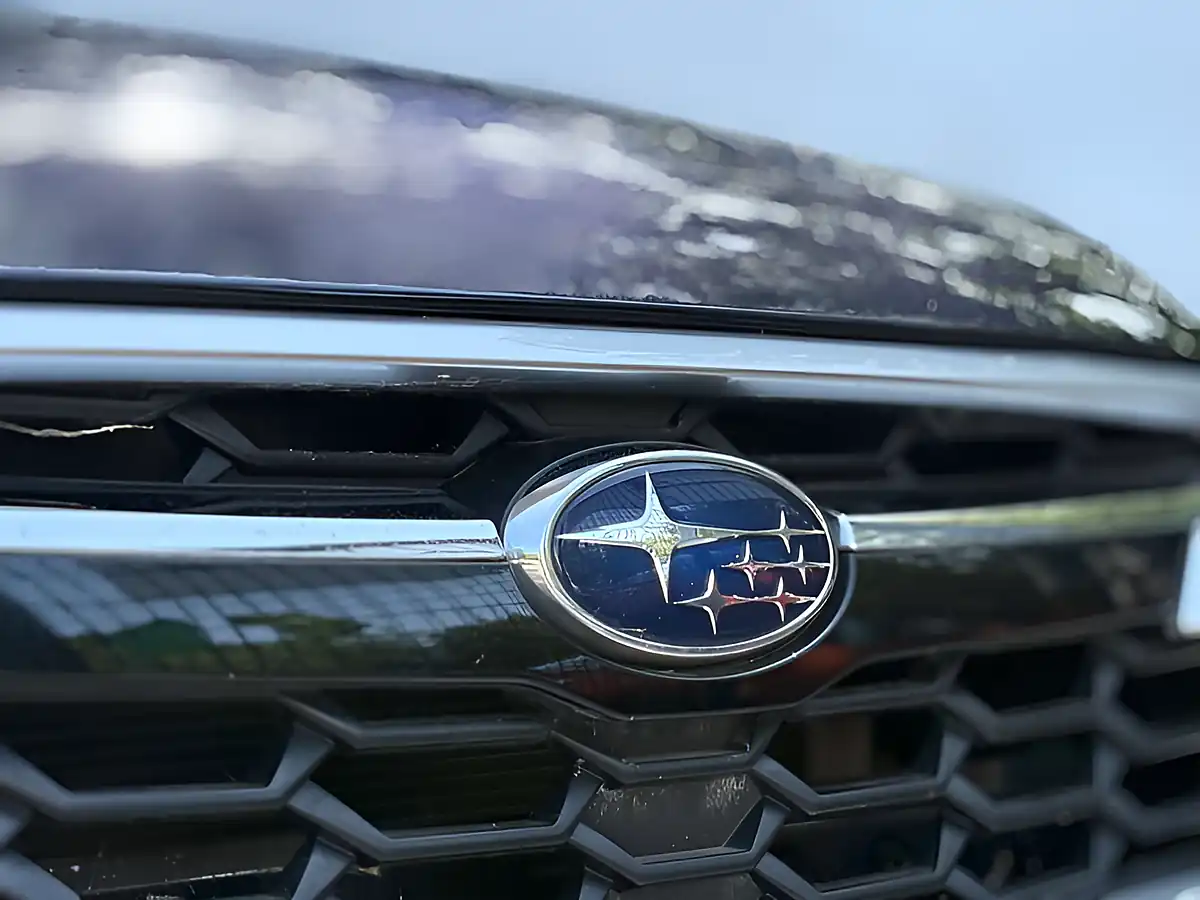 Used 2020 Subaru Xv Se Premium Lagoon Blue - Interior and Exterior details 12