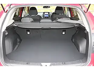 Used 2020 Subaru Xv Se Red - Interior and Exterior details 15