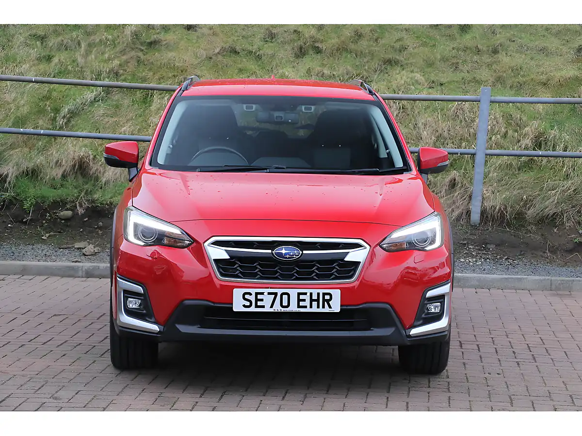 Used 2020 Subaru Xv Se Red - Interior and Exterior details 3