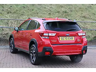 Used 2020 Subaru Xv Se Red - Interior and Exterior details 5