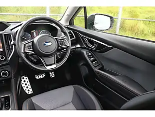 Used 2020 Subaru Xv Se Silver - Interior and Exterior details 15