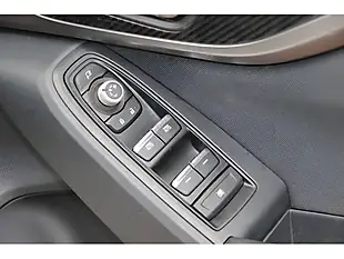 Used 2020 Subaru Xv Se White - Interior and Exterior details 7