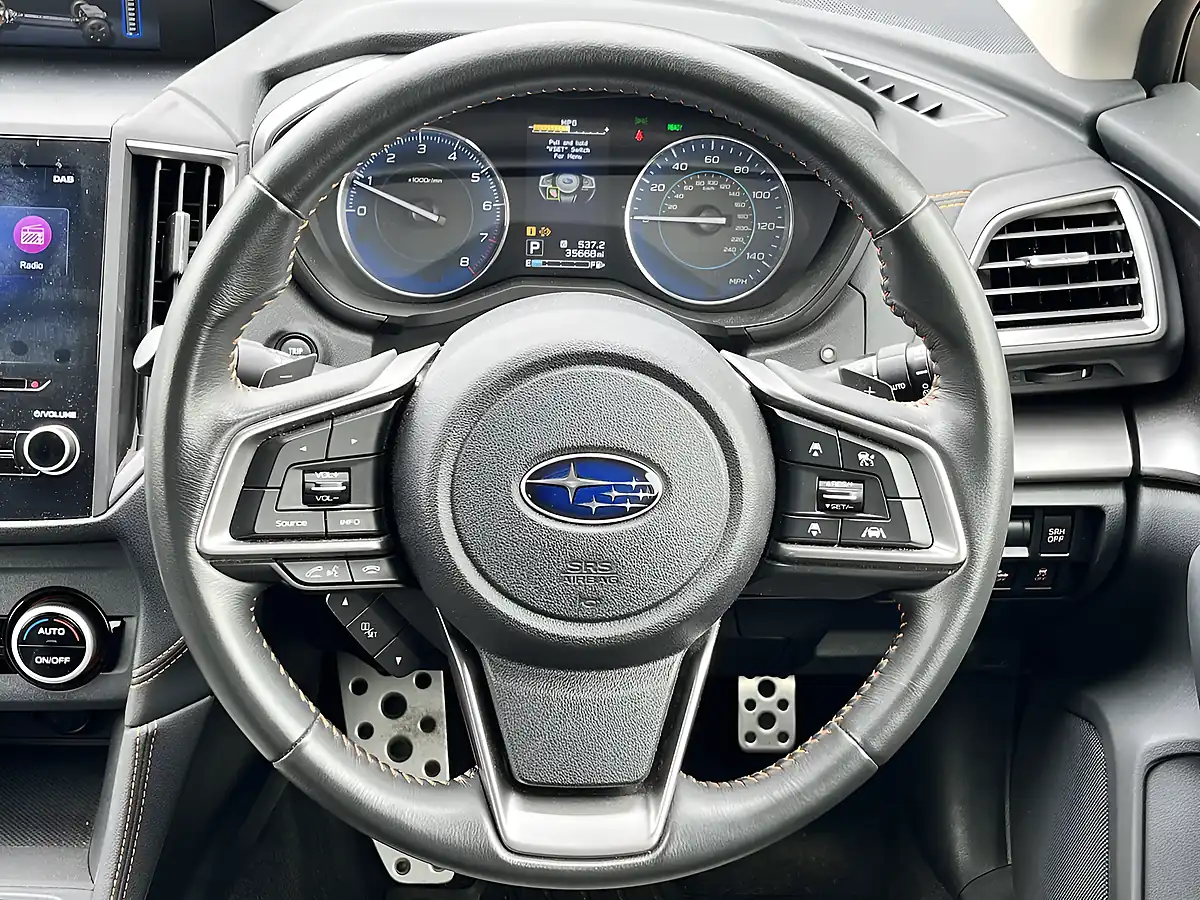 Used 2020 Subaru Xv Se White - Interior and Exterior details 12
