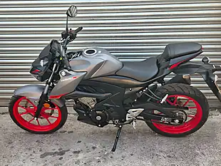 Used 2020 Suzuki Gsx Grey - Interior and Exterior details 6