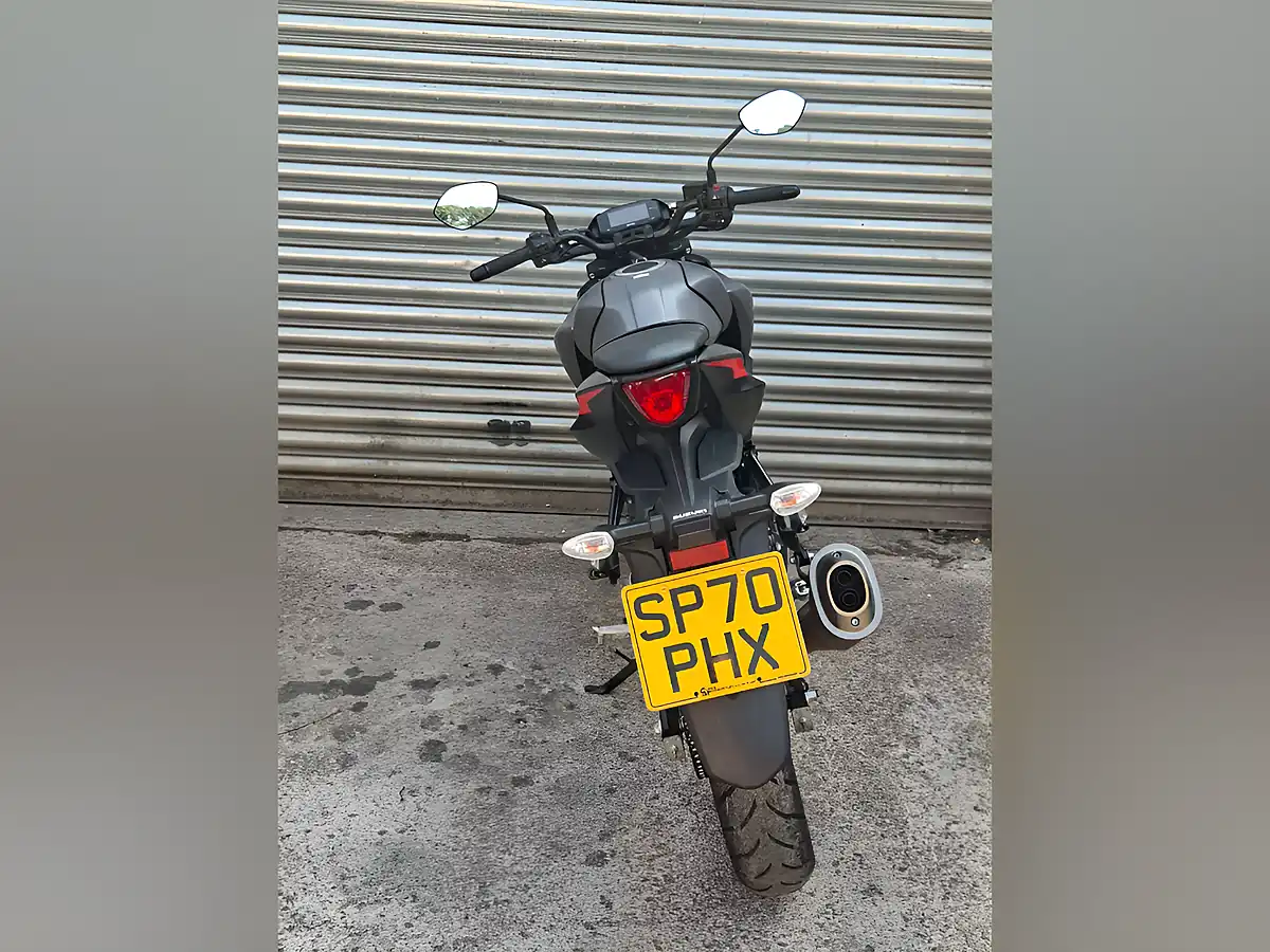 Used 2020 Suzuki Gsx Grey - Interior and Exterior details 8