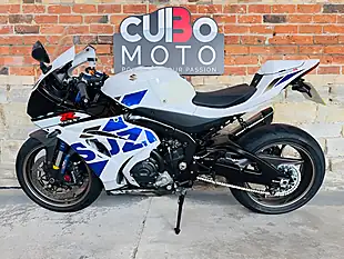 Used 2020 Suzuki Gsx-R1000r Z White - Interior and Exterior details 11