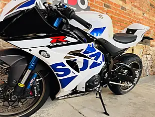 Used 2020 Suzuki Gsx-R1000r Z White - Interior and Exterior details 15