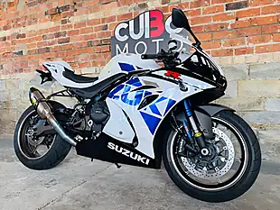 Used 2020 Suzuki Gsx-R1000r Z White - Interior and Exterior details 3