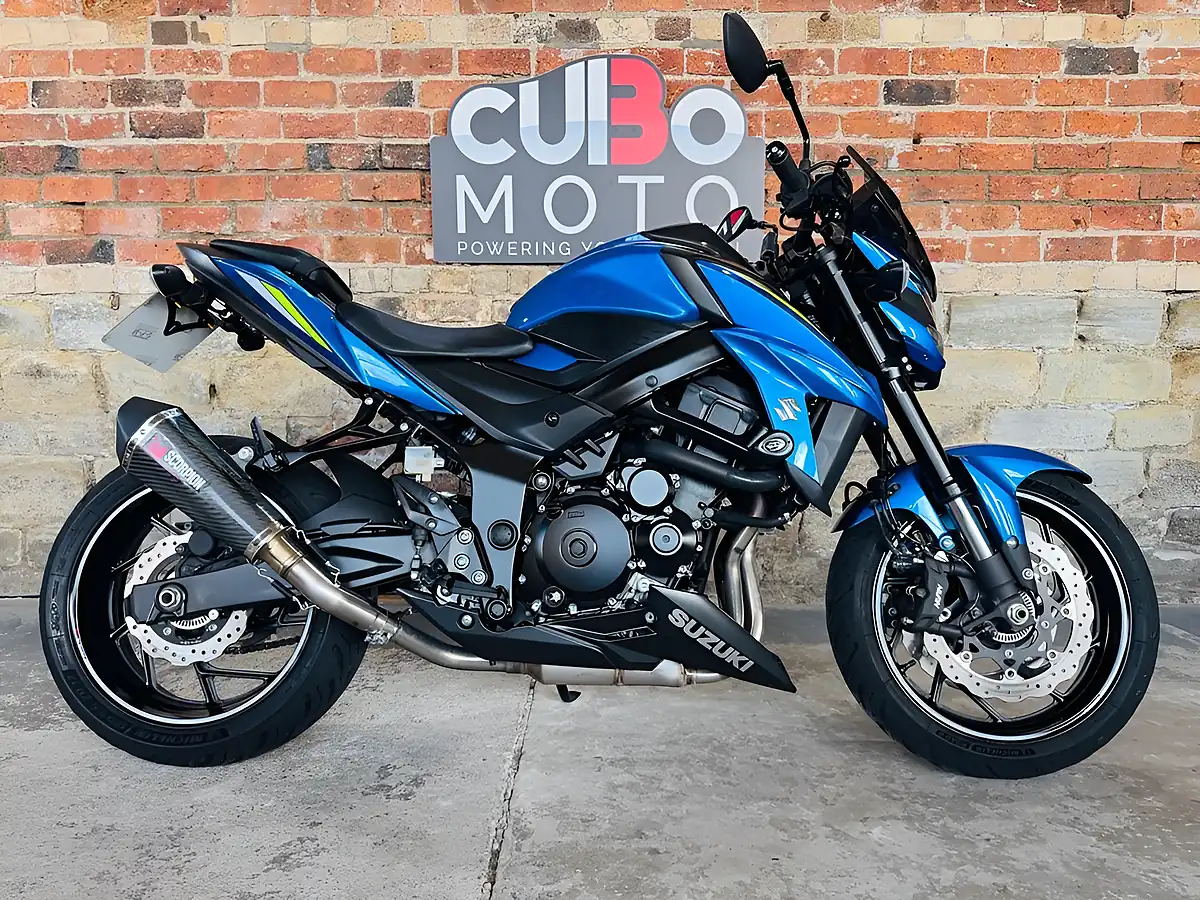 Used 2020 Suzuki GSX-S750 Abs Blue - Interior and Exterior details 2