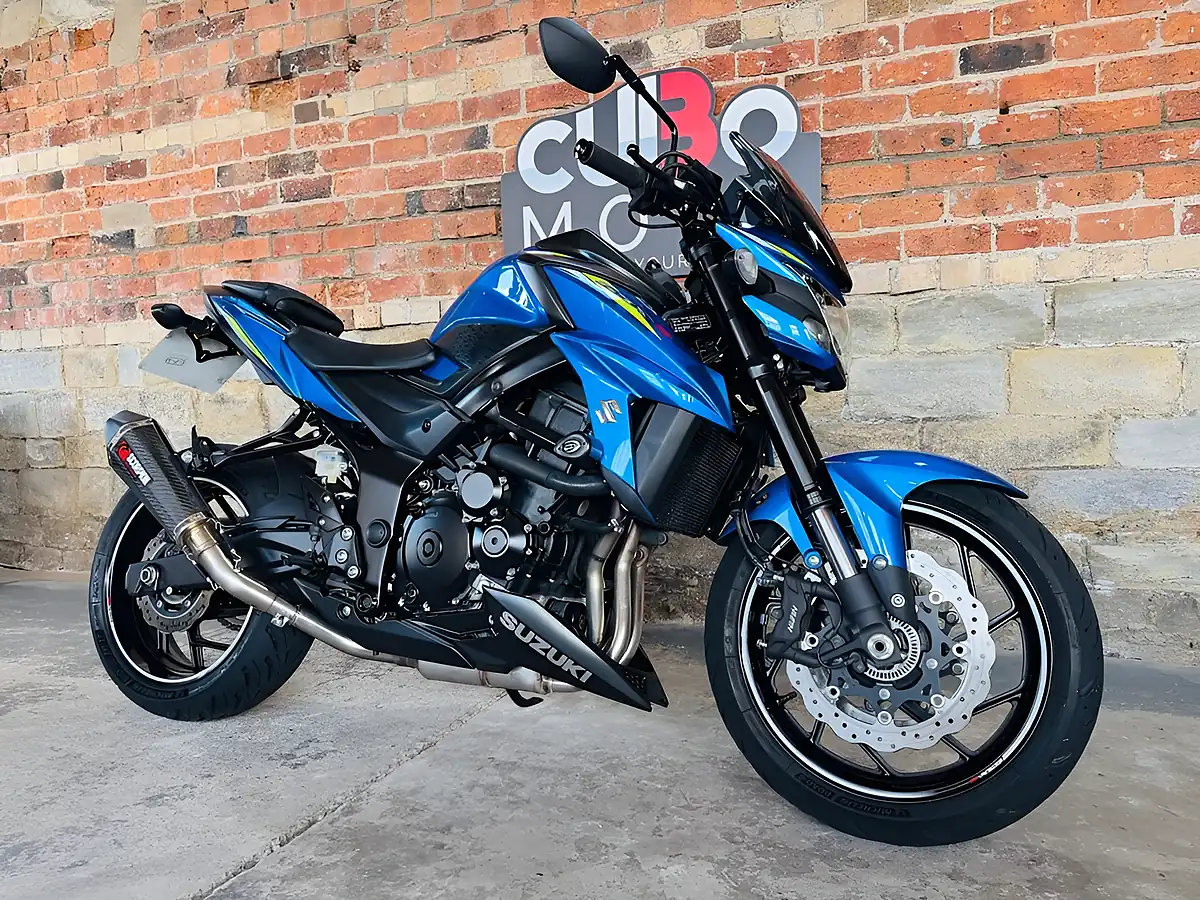 Used 2020 Suzuki GSX-S750 Abs Blue - Interior and Exterior details 3