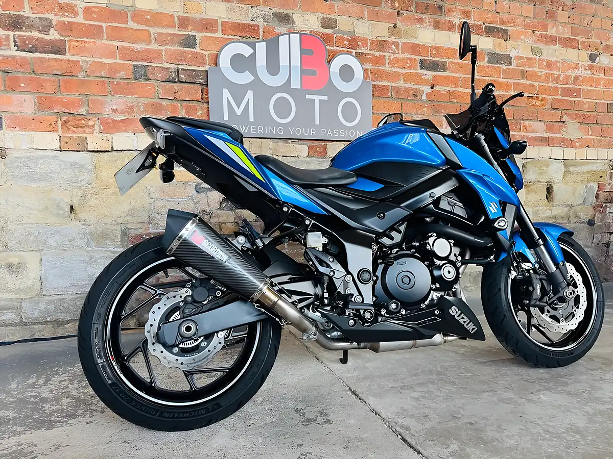Used 2020 Suzuki GSX-S750 Abs Blue - Interior and Exterior details 4