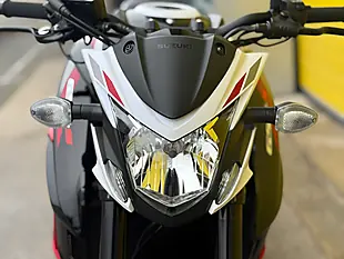 Used 2020 Suzuki GSX-S750 Black - Interior and Exterior details 11