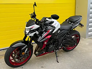 Used 2020 Suzuki GSX-S750 Black - Interior and Exterior details 7
