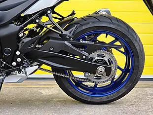 Used 2020 Suzuki GSX-S750 Naked White - Interior and Exterior details 16