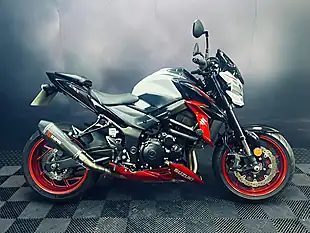 Used 2020 Suzuki Gsxs 750 Z White and Red - Interior and Exterior details 2