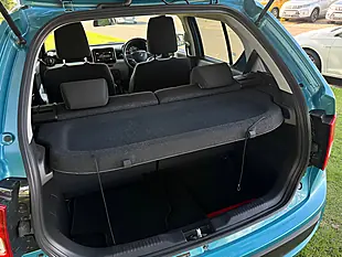 Used 2020 Suzuki Ignis Sz-T Blue - Interior and Exterior details 12