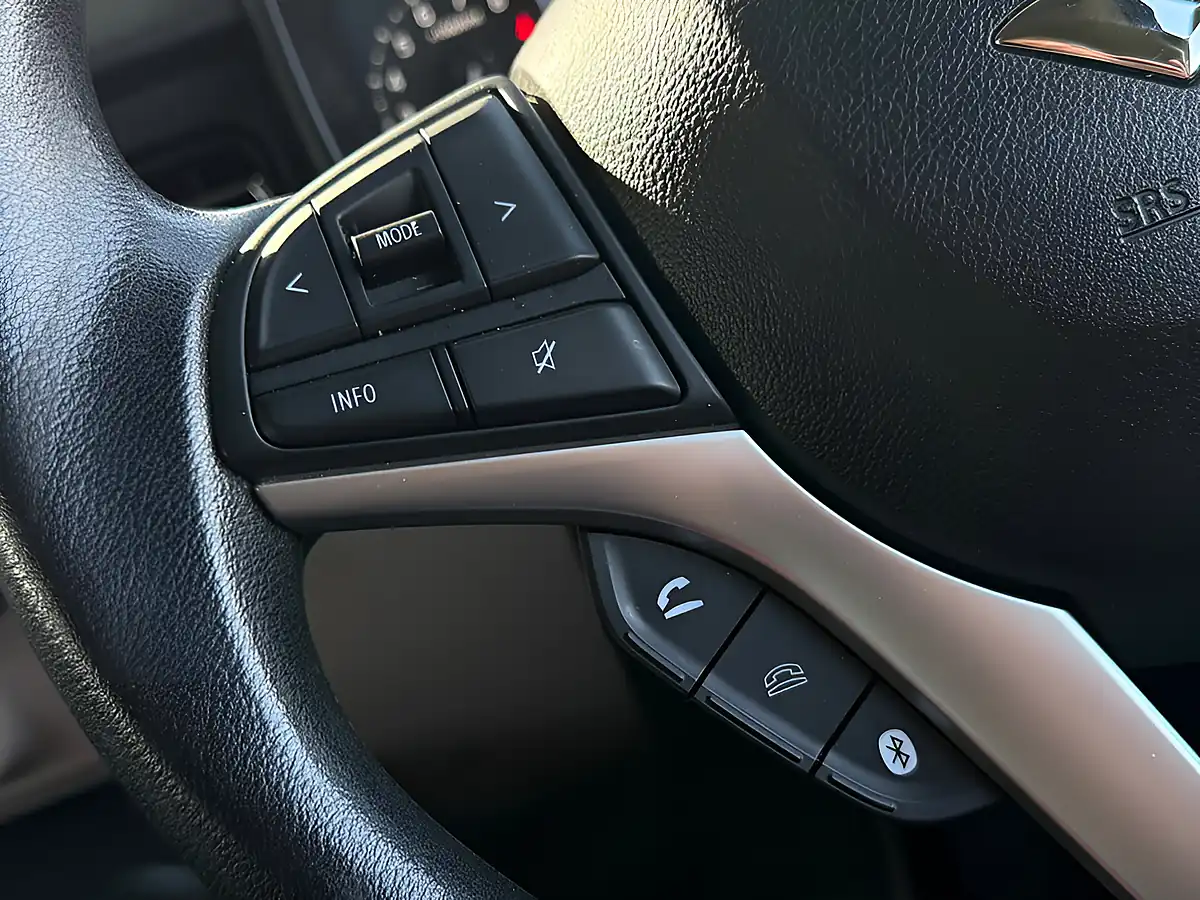 Used 2020 Suzuki Ignis Sz-T Blue - Interior and Exterior details 17