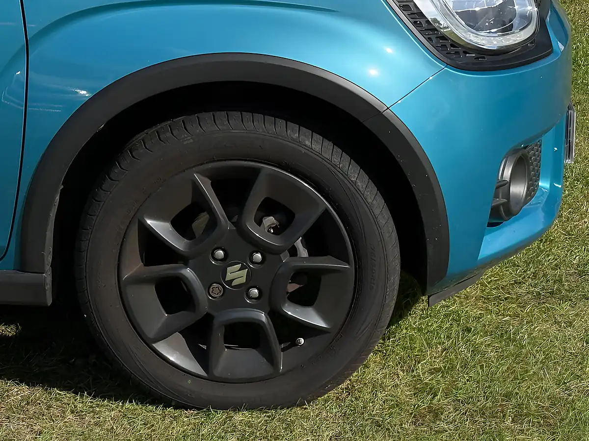 Used 2020 Suzuki Ignis Sz-T Blue - Interior and Exterior details 7
