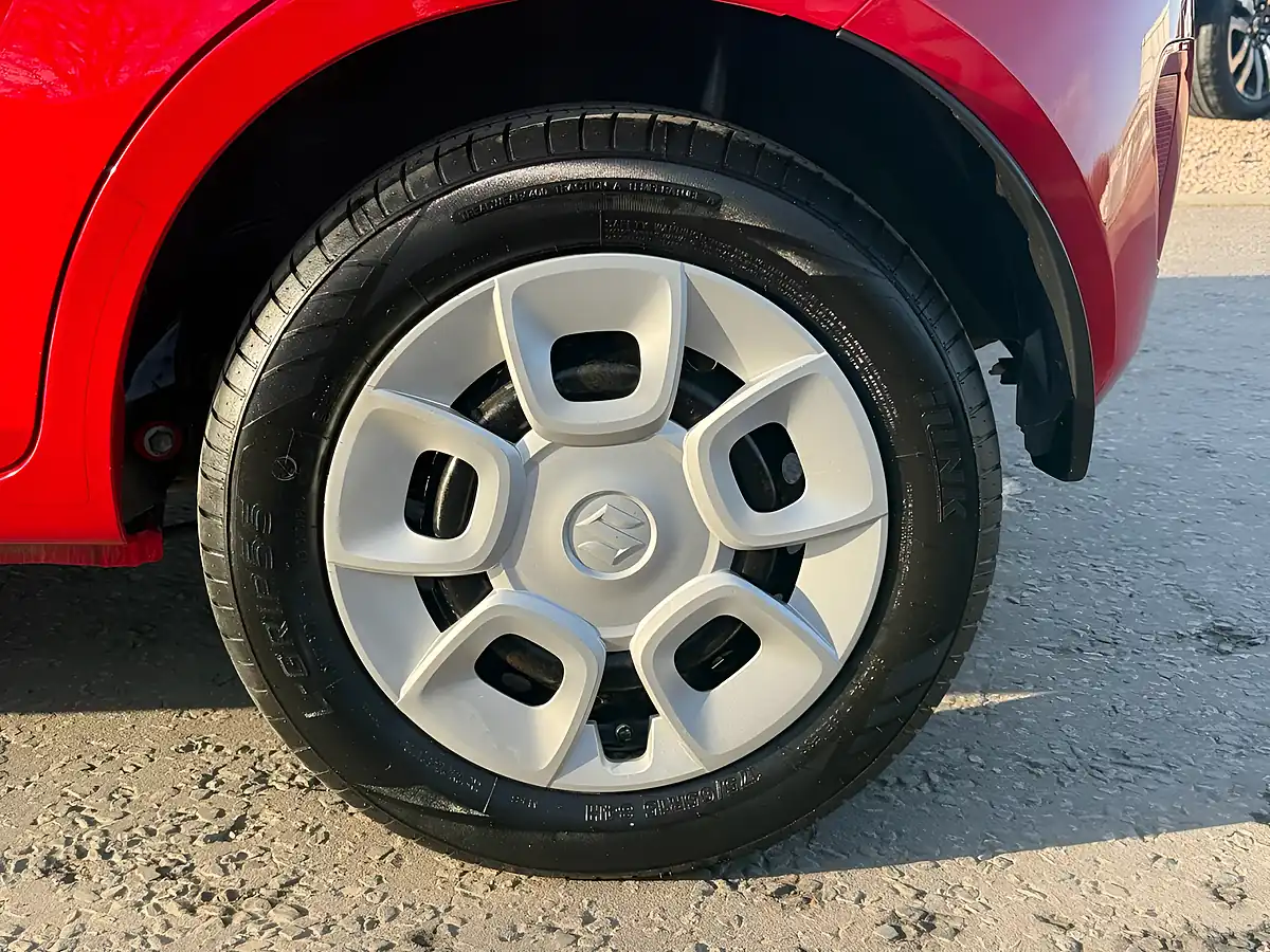 Used 2020 Suzuki Ignis SZ3 Fervent Red - Interior and Exterior details 8