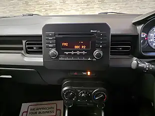 Used 2020 Suzuki Ignis SZ3 Red - Interior and Exterior details 10