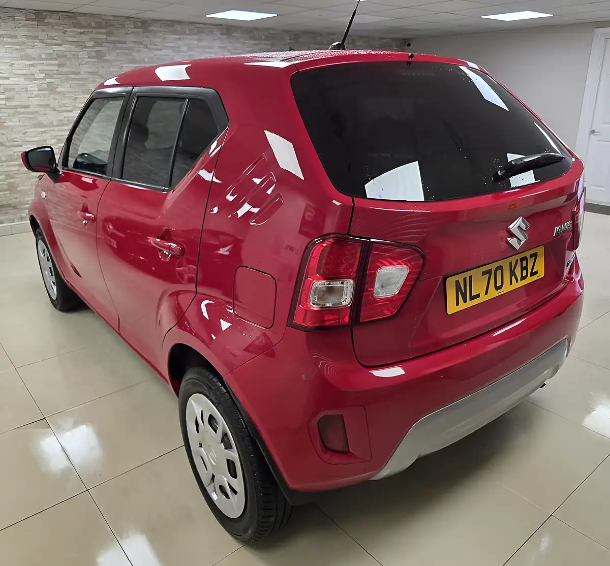 Used 2020 Suzuki Ignis SZ3 Red - Interior and Exterior details 3