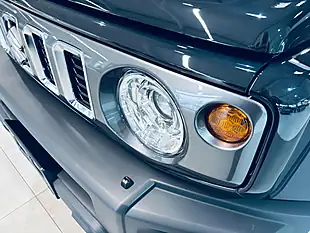 Used 2020 Suzuki Jimny SZ5 Black - Interior and Exterior details 17