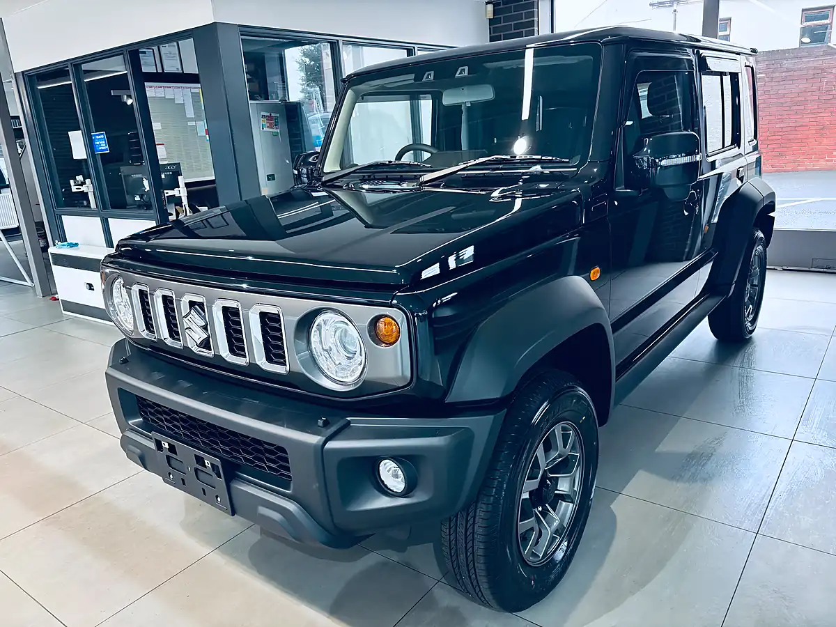 Used 2020 Suzuki Jimny SZ5 Black - Interior and Exterior details 5