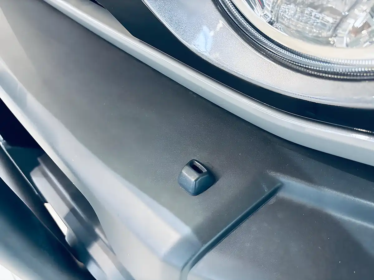 Used 2020 Suzuki Jimny SZ5 Grey - Interior and Exterior details 19
