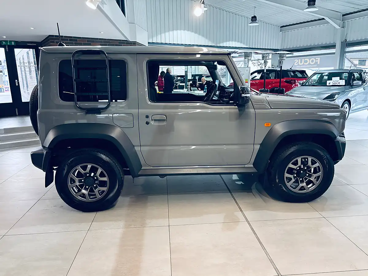 Used 2020 Suzuki Jimny SZ5 Grey - Interior and Exterior details 6