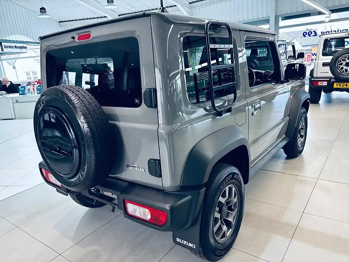 Used 2020 Suzuki Jimny SZ5 Grey - Interior and Exterior details 7