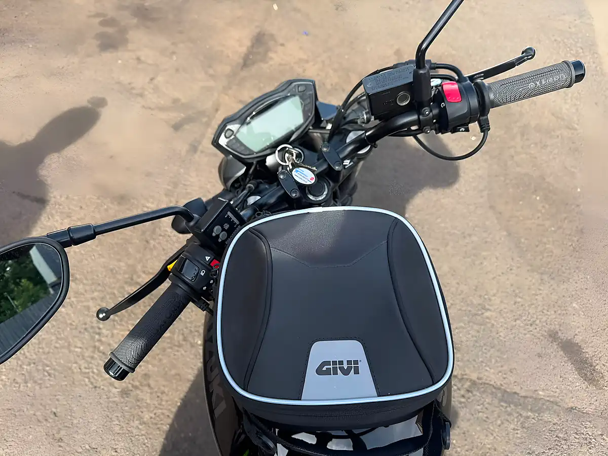 Used 2020 Suzuki SV650 Naked Black - Interior and Exterior details 11