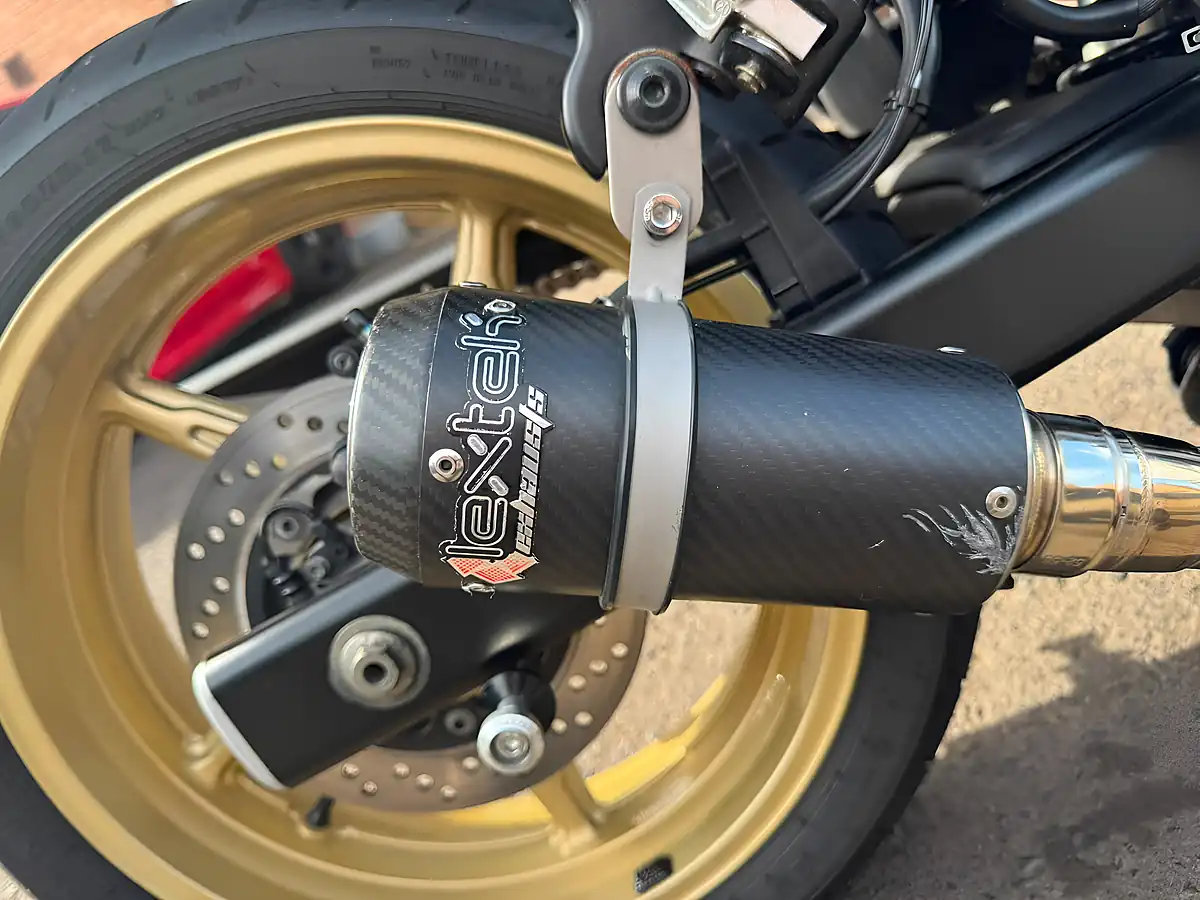 Used 2020 Suzuki SV650 Naked Black - Interior and Exterior details 14