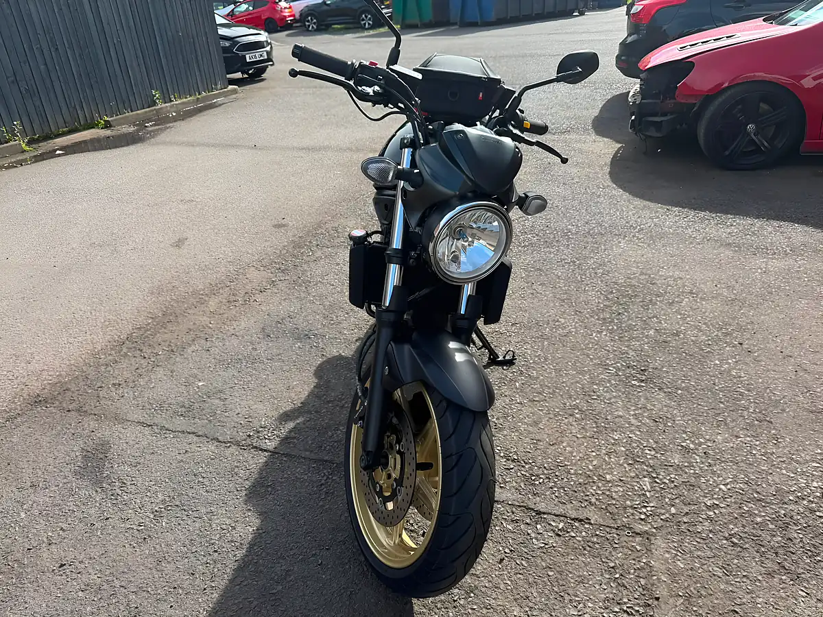 Used 2020 Suzuki SV650 Naked Black - Interior and Exterior details 15