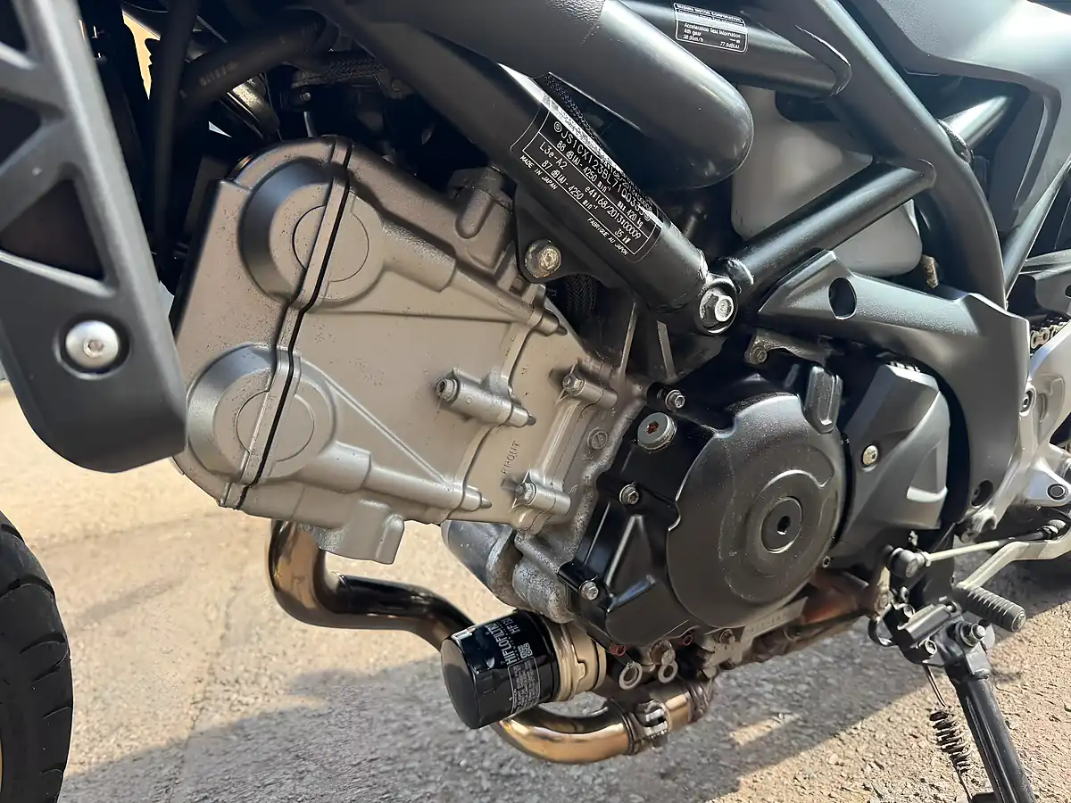 Used 2020 Suzuki SV650 Naked Black - Interior and Exterior details 17