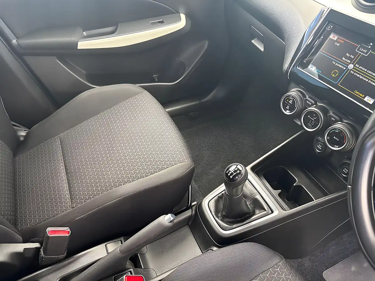 Used 2020 Suzuki Swift SZ5 Allgrip Blue - Interior and Exterior details 13