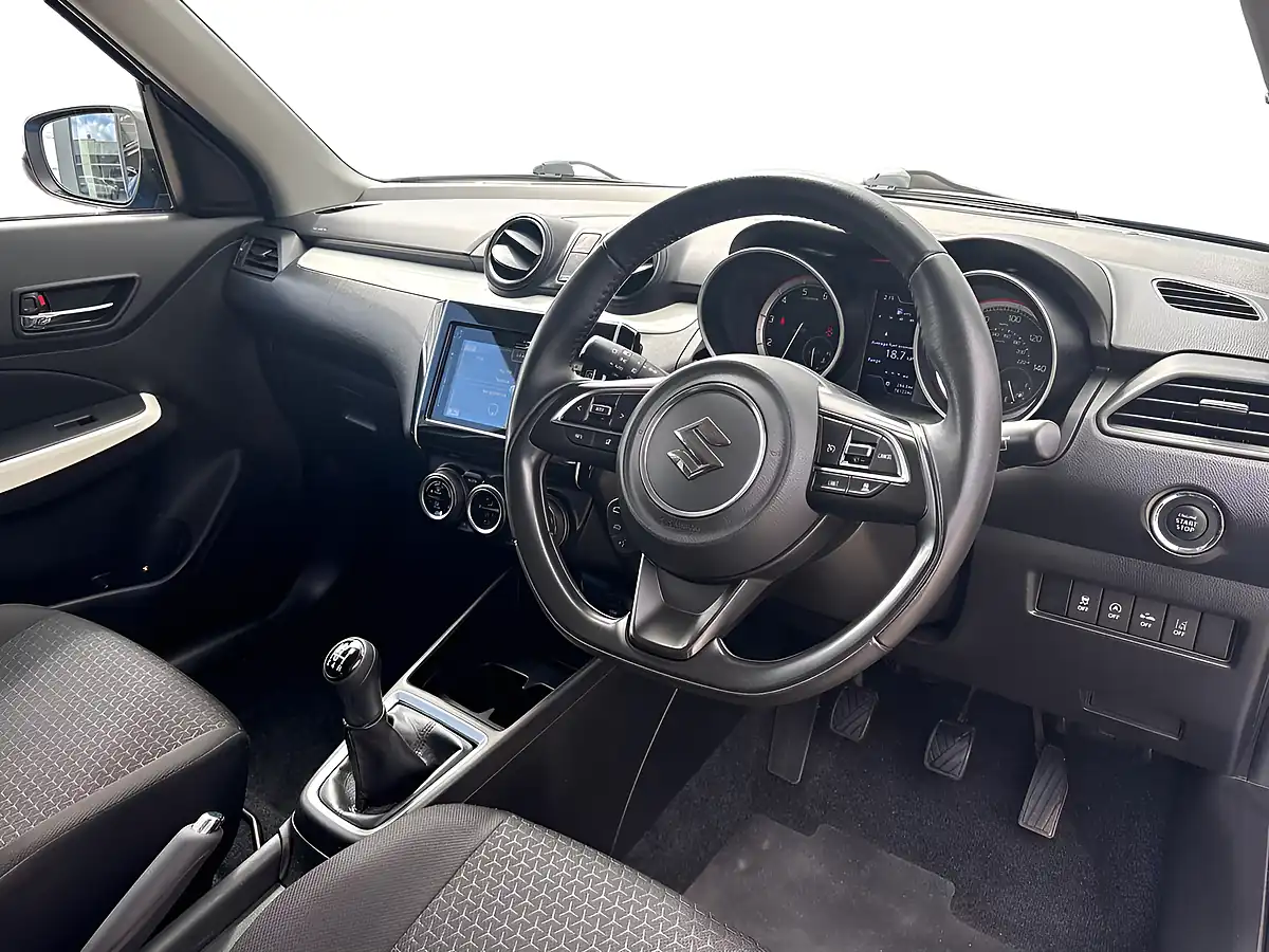 Used 2020 Suzuki Swift SZ5 Allgrip Blue - Interior and Exterior details 8