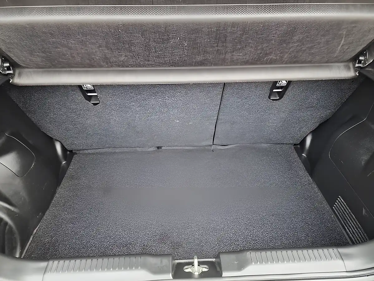 Used 2020 Suzuki Swift SZ5 Black - Interior and Exterior details 15