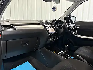 Used 2020 Suzuki Swift SZ5 Super Black Pearl - Interior and Exterior details 12
