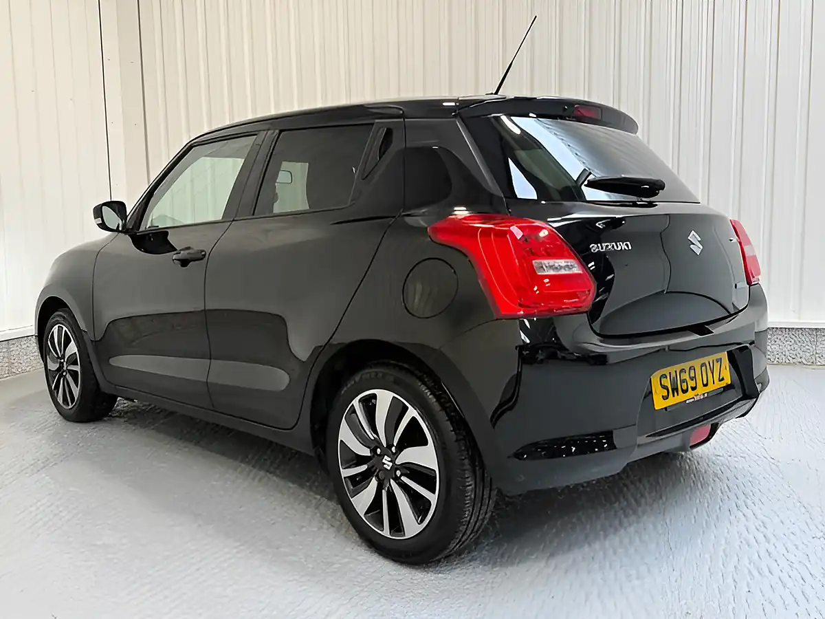 Used 2020 Suzuki Swift SZ5 Super Black Pearl - Interior and Exterior details 5