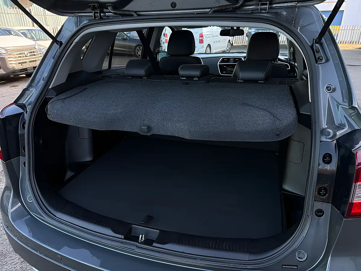Used 2020 Suzuki SX4 S-Cross SZ5 Grey - Interior and Exterior details 16