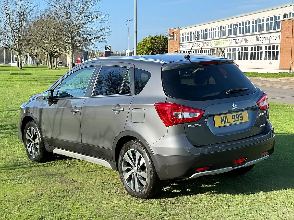Used 2020 Suzuki SX4 S-Cross SZ5 Grey - Interior and Exterior details 6