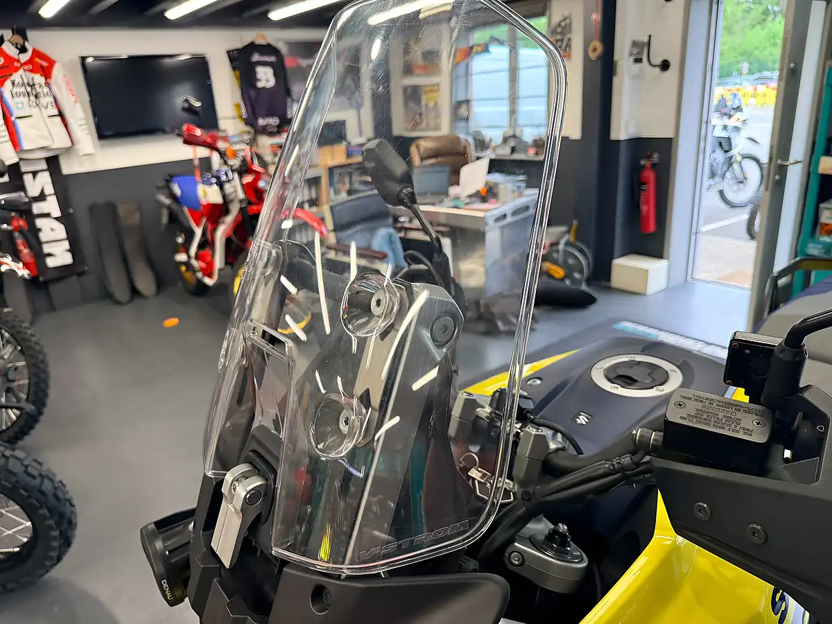Used 2020 Suzuki V-Strom 1050 V Storm - Interior and Exterior details 11