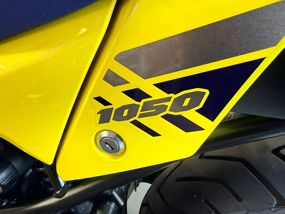 Used 2020 Suzuki V-Strom 1050 V Storm - Interior and Exterior details 14