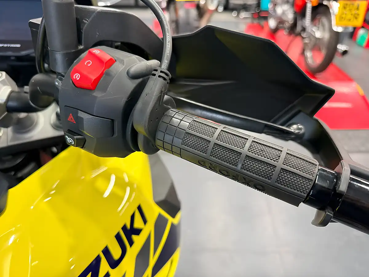 Used 2020 Suzuki V-Strom 1050 V Storm - Interior and Exterior details 8