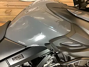 Used 2020 Suzuki V-Strom 650 Grey - Interior and Exterior details 12