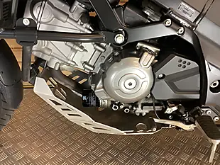 Used 2020 Suzuki V-Strom 650 Grey - Interior and Exterior details 18