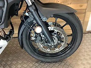 Used 2020 Suzuki V-Strom 650 Grey - Interior and Exterior details 19