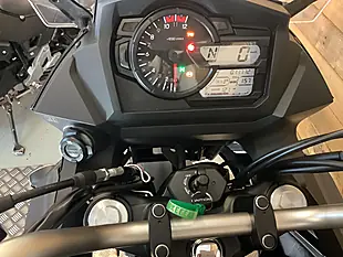 Used 2020 Suzuki V-Strom 650 Grey - Interior and Exterior details 7